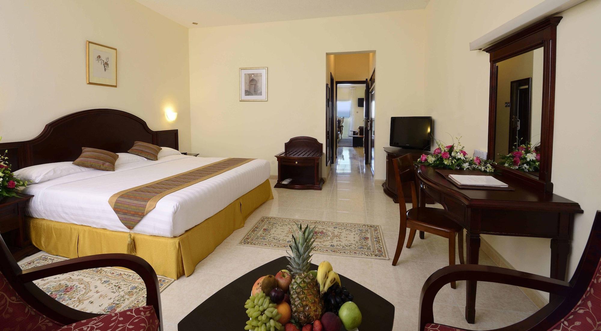 Resort Sur Beach Holiday Hotel