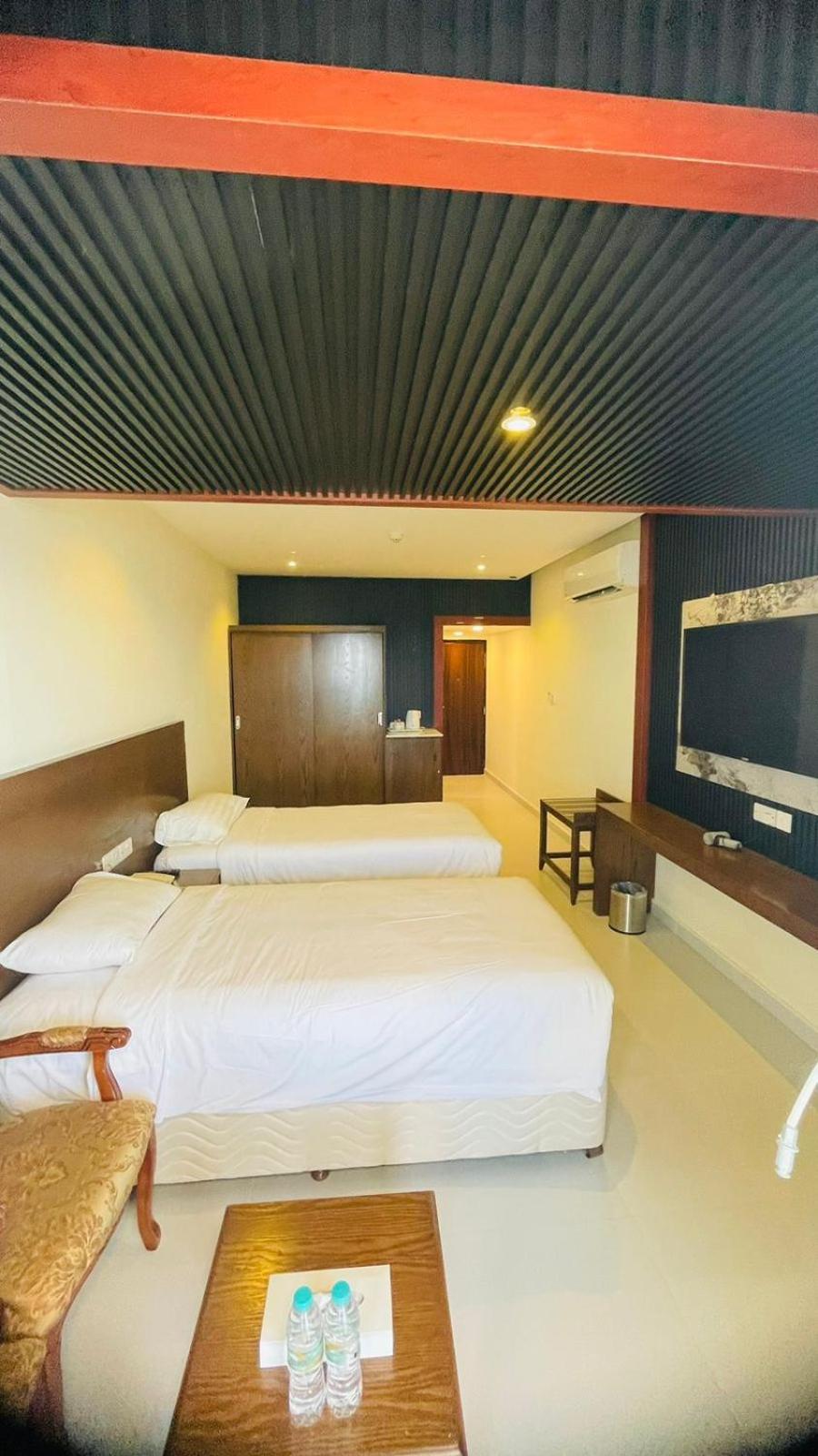 Hotel Resort Sur Beach Holiday