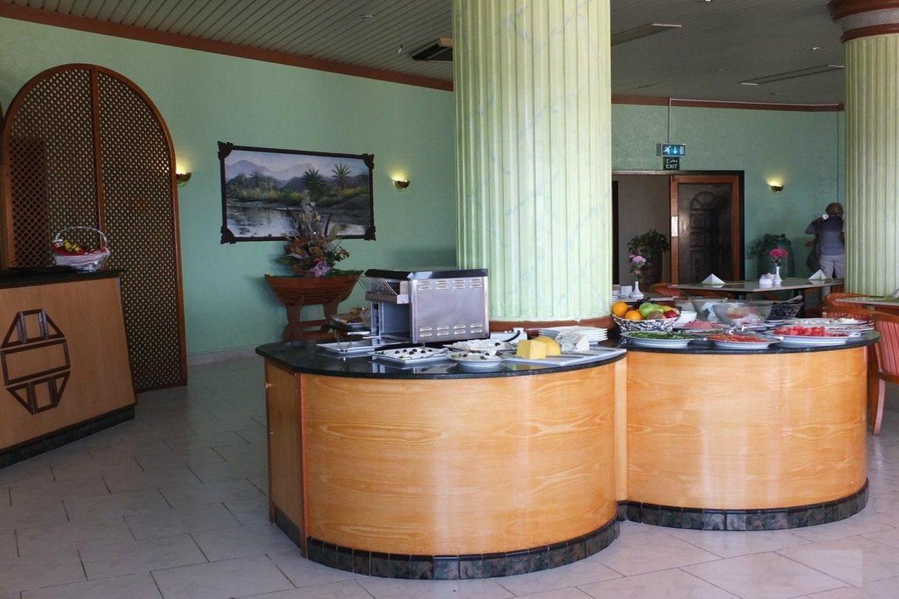 Resort Sur Beach Holiday Sur