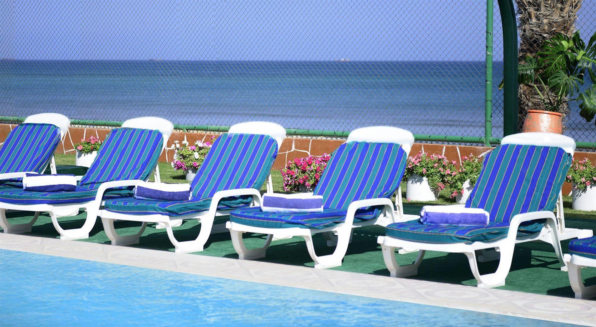 Resort Sur Beach Holiday Hotel Sur